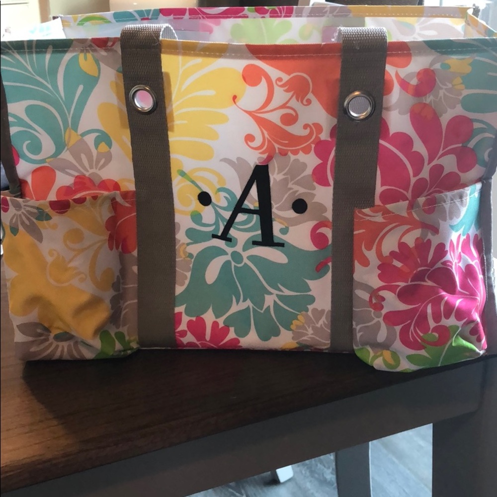 Floral Thirty One Carrying Organizer